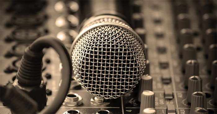 手機(jī)APP制作應(yīng)用為電臺市場注入活力